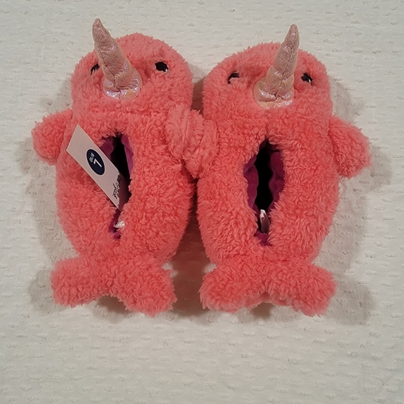 Cat & Jack Pink Toddler Slippers 2 pairs Bundle - Picture 6 of 7